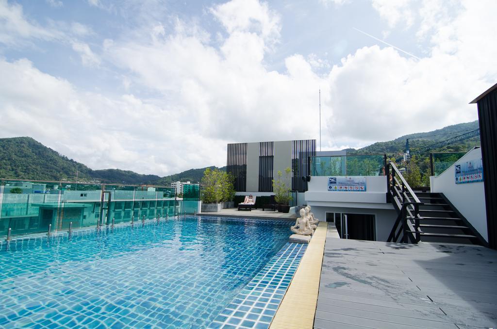 Mirage Express Patong Phuket Hotel Bagian luar foto