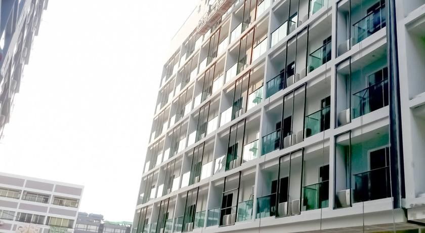 Mirage Express Patong Phuket Hotel Bagian luar foto